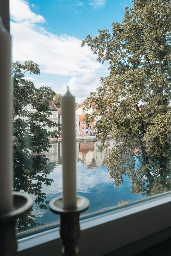 Hotel Amalia - Boutique Hotel ランツフート エクステリア 写真